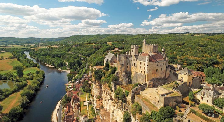 chateau de dordogne vue du ciel